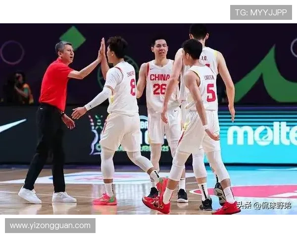 中国男篮全力备战世界杯预选赛 主帅透露球队阵容与战术调整计划