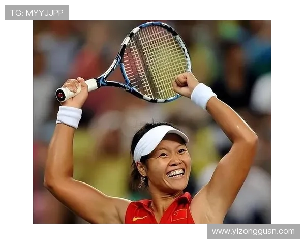 中国网球新星李娜挑战赛首轮逆转胜利 展现强大实力备战大满贯